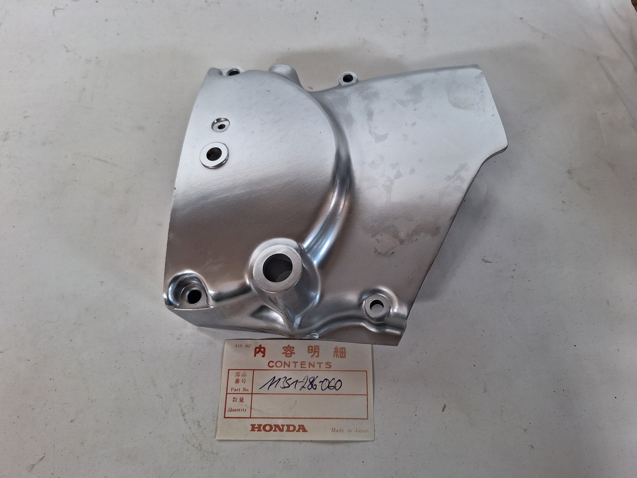 Picture of LINKE KURBELGEH. DECKEL  11351-286-060  CB 250 K